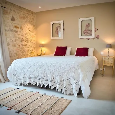 De Charme Uzes De 10 A 24 Personnes * La Bastide-dʼEngras