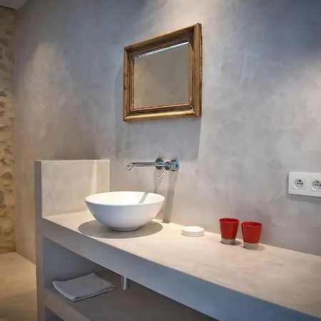 Prázdninový dům De Charme Uzes De 10 A 24 Personnes La Bastide-dʼEngras