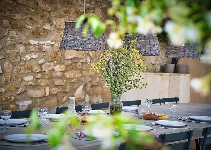 Tatil Evi De Charme Uzes De 10 A 24 Personnes
